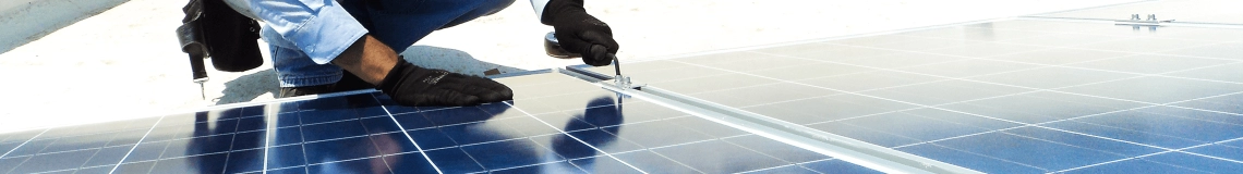 Qué se requiere para la instalación de un panel solar