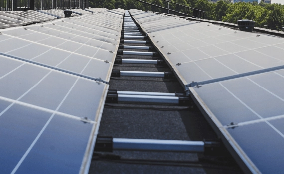 Trabajos en energía solar - Analizadores de levantamiento de sitios solares