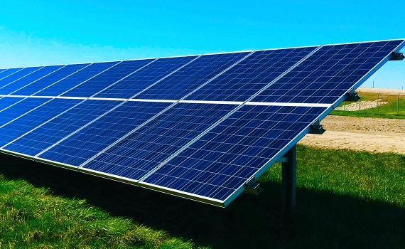 太陽能電池板產生多少能量？ - 獲得自由能源